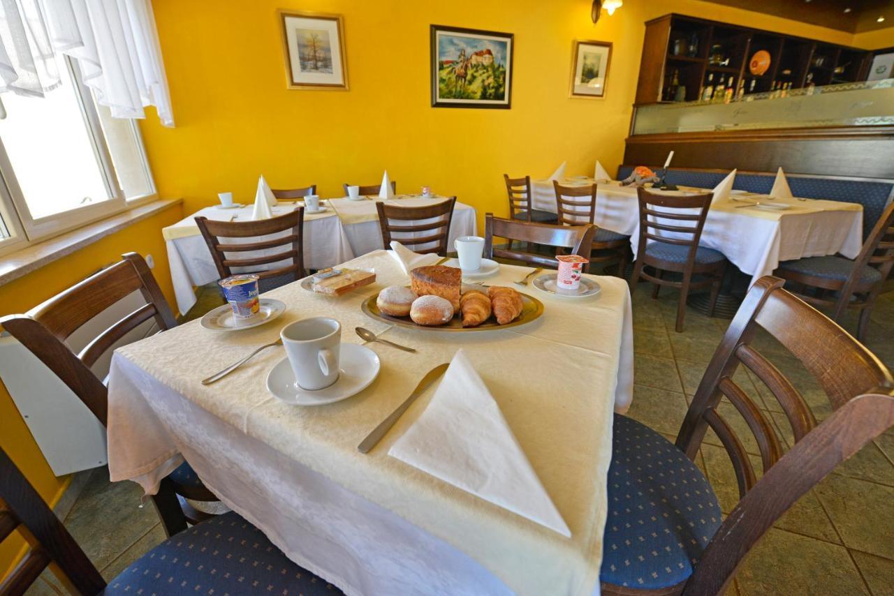 Bed And Breakfast Julia Seget  Dış mekan fotoğraf