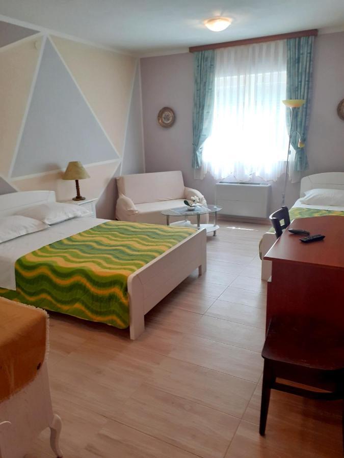 Bed And Breakfast Julia Seget  Dış mekan fotoğraf