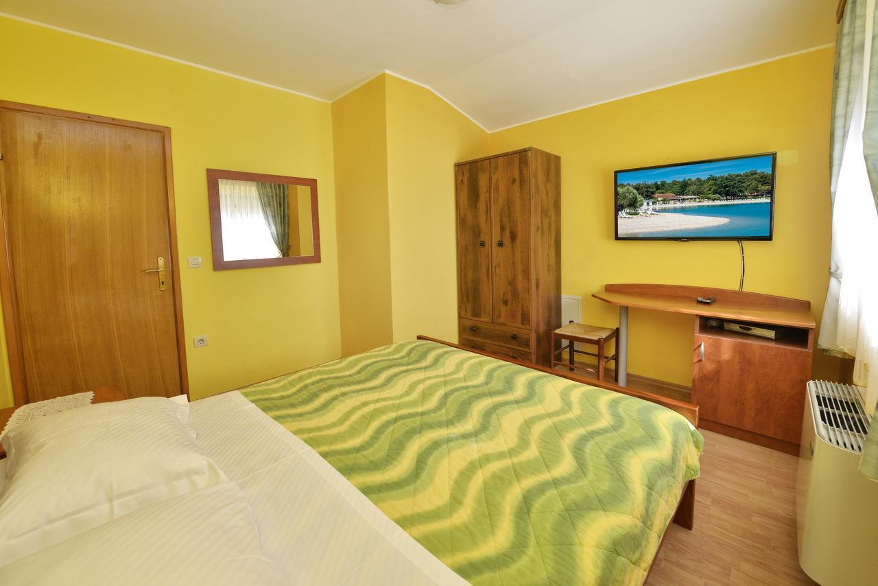 Bed And Breakfast Julia Seget  Dış mekan fotoğraf